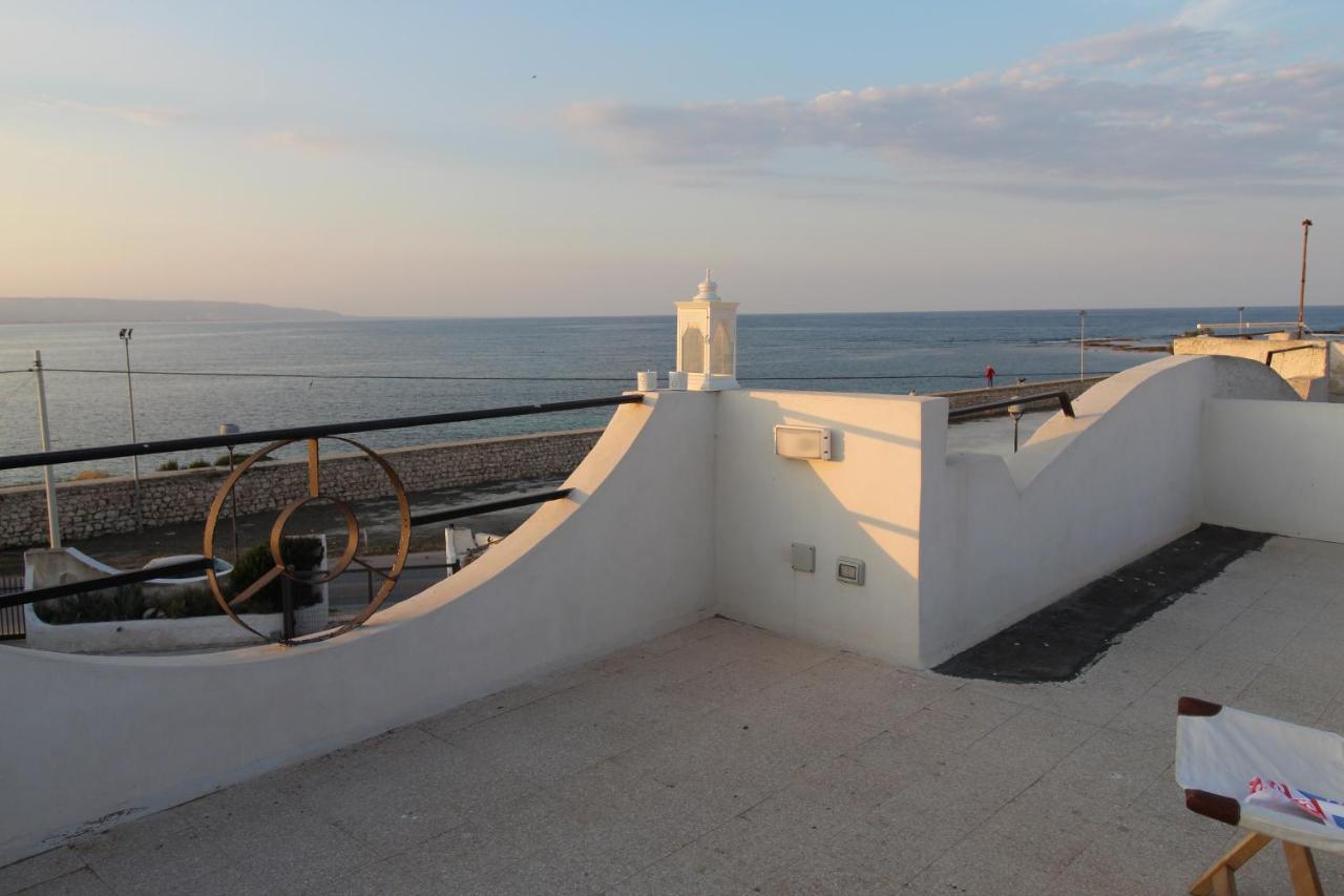 Seahorse In Marzamemi, Una Terrazza Sul Mare Apartment Exterior photo